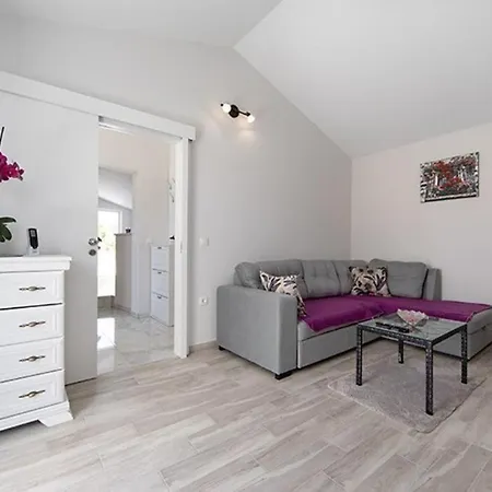 Holiday House Alina With Heated Pool * Tucepi